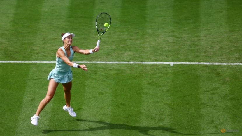 WTA roundup: Bernarda Pera wins three-set opener in Hamburg