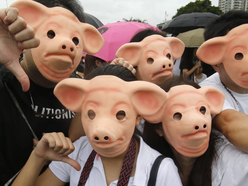 Gallery Tens of thousands of Filipinos protest ‘pork barrel’ funds TODAY