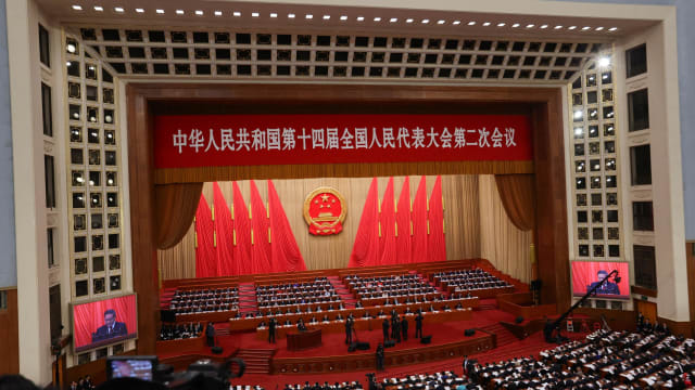 中国第14届全国人大二次会议闭幕 两会正式结束 
