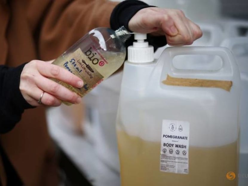 On a retro style milk truck, London entrepreneur chases a 'zero waste' future On a retro style milk truck, London entrepreneur chases a 'zero waste' future