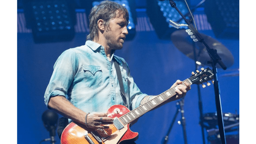Foo Fighters' Chris Shiflett teases new solo song and announces tour Foo Fighters' Chris Shiflett teases new solo song and announces tour