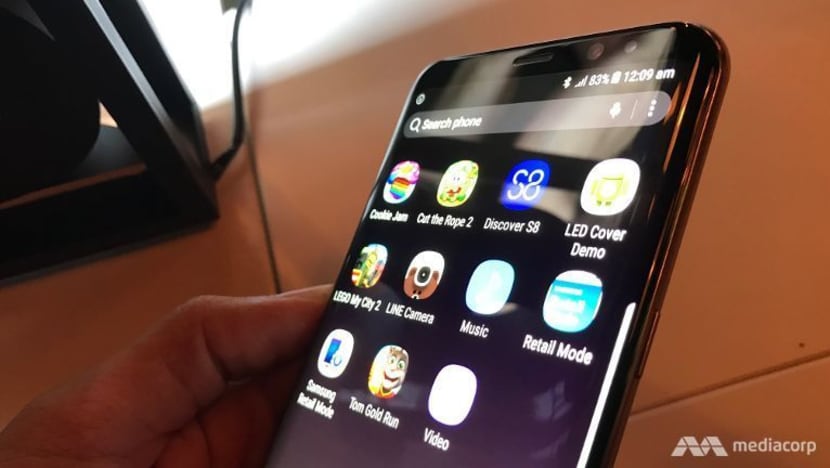 Galaxy S8 lebih hebat dari iPhone 8?