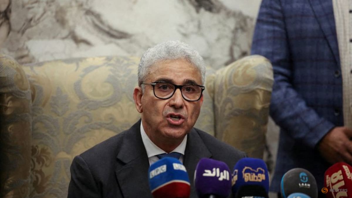 Libya crisis worsens as rival government takes oath