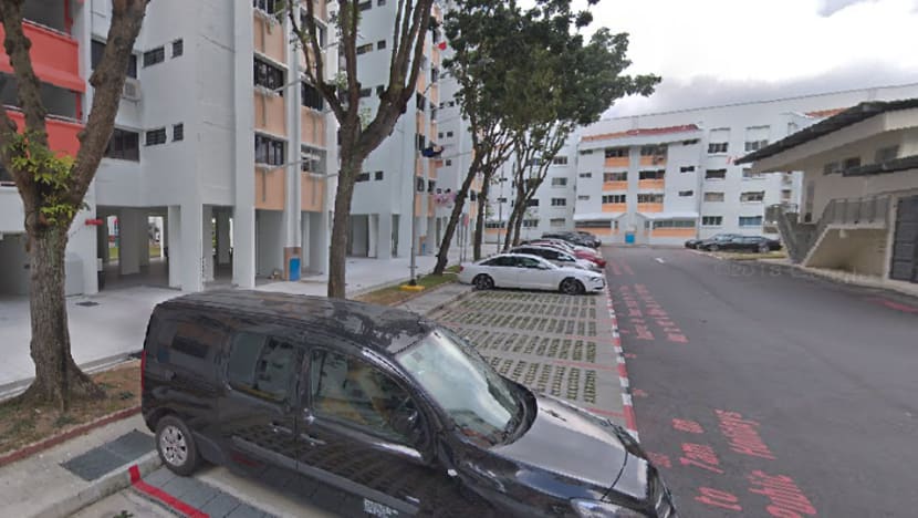 Body found at Potong Pasir flat during dengue inspections Body found at Potong Pasir flat during dengue inspections