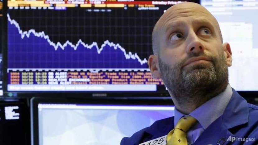 Dow ends brutal session with 3.2% loss, Nasdaq -4.1% Dow ends brutal session with 3.2% loss, Nasdaq -4.1%