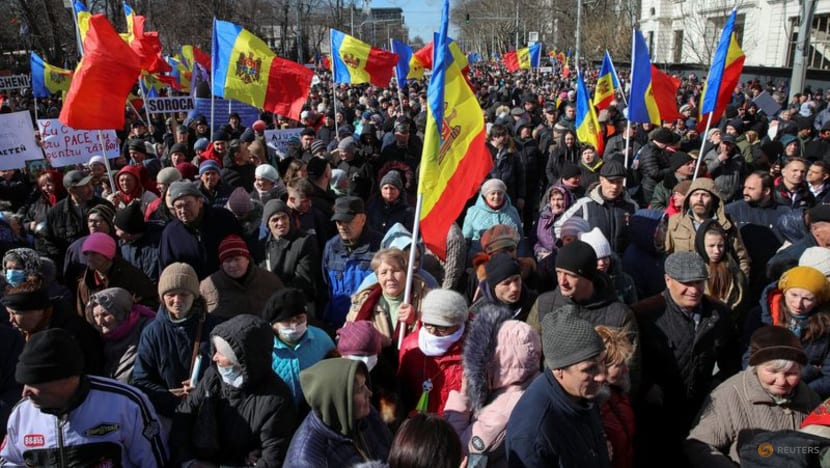 Police limit anti-government protest in Moldova Police limit anti-government protest in Moldova