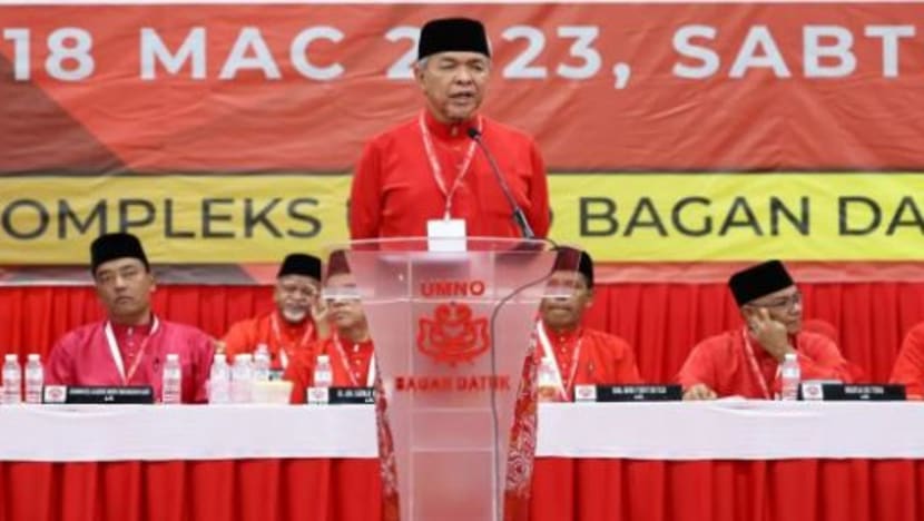 Ahmad Zahid pertahan jawatan Ketua UMNO Bagan Datuk