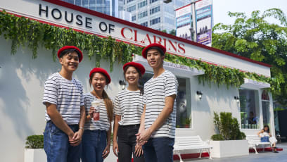 House Of Clarins Is A Pop-Up On Orchard Road With Instagrammable Rooms, Free Product Samples & Complimentary Heytea