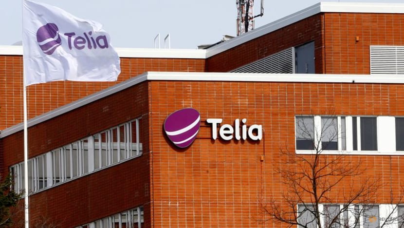Telia cuts outlook as soaring energy costs eat into profit 