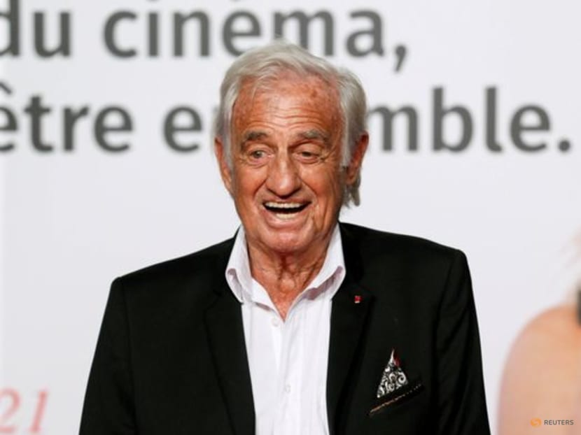 France mourns 'national treasure' Belmondo, New Wave cinema star France mourns 'national treasure' Belmondo, New Wave cinema star