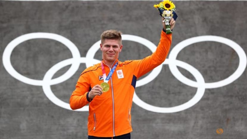 Olympics-Cycling-BMX winner Kimmann thought dream was over after colliding with official Olympics-Cycling-BMX winner Kimmann thought dream was over after colliding with official