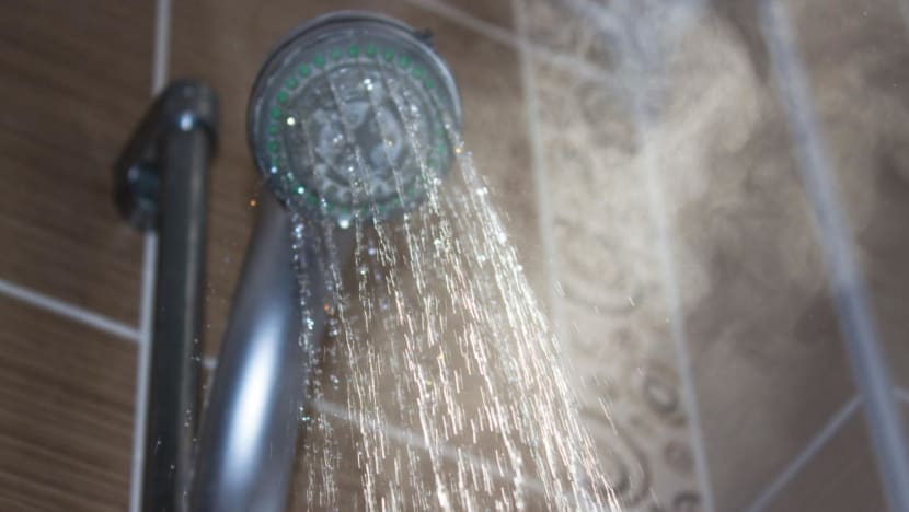 Married woman helped her lover install camcorder in her toilet to record her daughter showering Married woman helped her lover install camcorder in her toilet to record her daughter showering