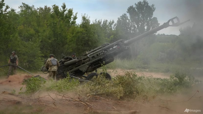 HIMARS and howitzers: West helps Ukraine with key weaponry HIMARS and howitzers: West helps Ukraine with key weaponry