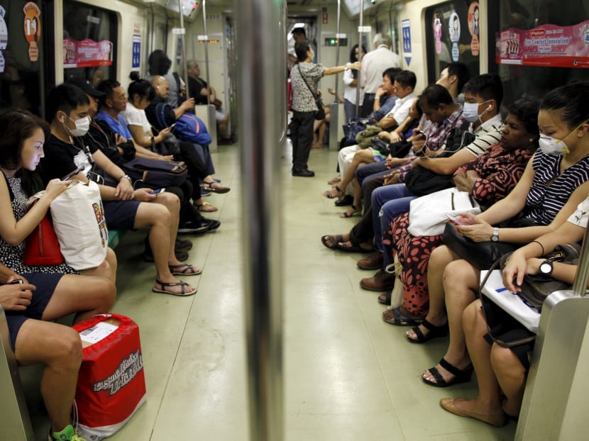 Haze hazardous, but it's business as usual in S’pore on Friday morning