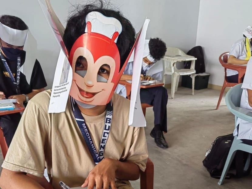 #trending: Creative ‘anti-cheating’ hats by university students in Philippines go viral #trending: Creative ‘anti-cheating’ hats by university students in Philippines go viral