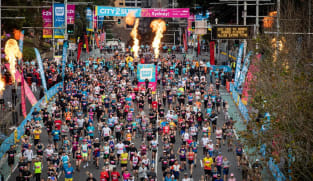 Thousands revive Sydney's famous road race after COVID-19 hiatus