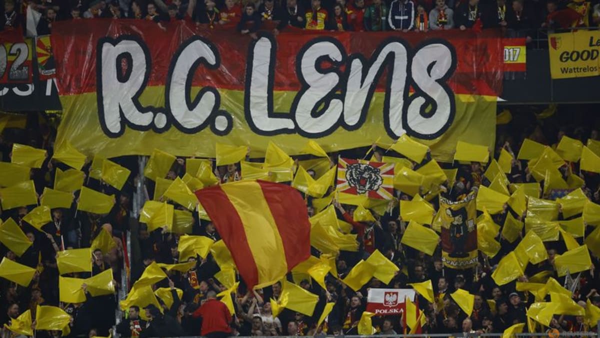Lens siap untuk kembalinya Liga Champions yang telah lama ditunggu-tunggu