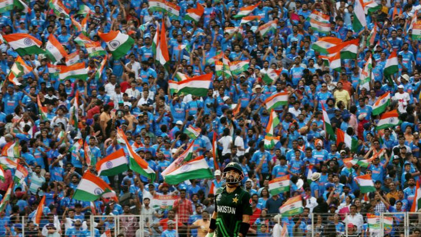 Gill back, India elect to field against Pakistan