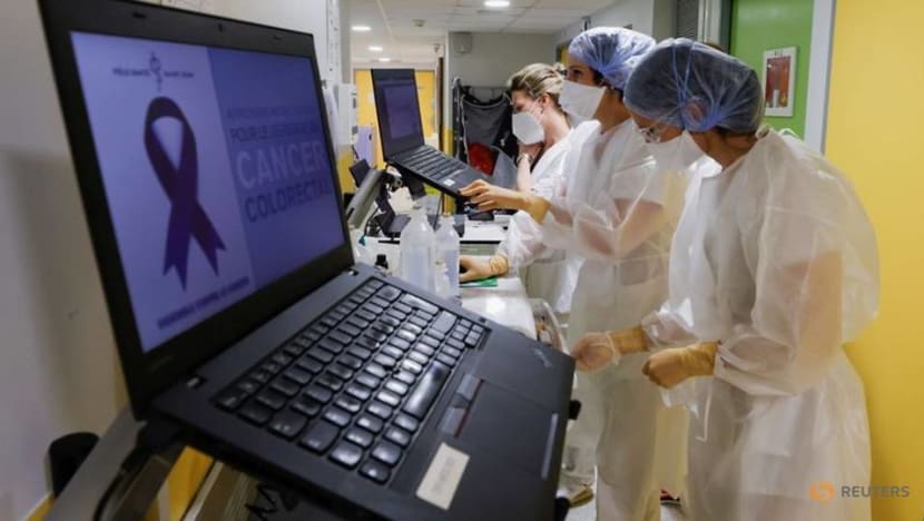 Number of COVID-19 patients in intensive care in France at highest level this year Number of COVID-19 patients in intensive care in France at highest level this year