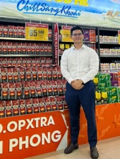 Mr Branson Koh Ze Yang, 30, is the deputy director of e-commerce and operations at Co.op Xtra. He is passionate about the fast-moving consumer goods segment and the digital landscape in Vietnam. 