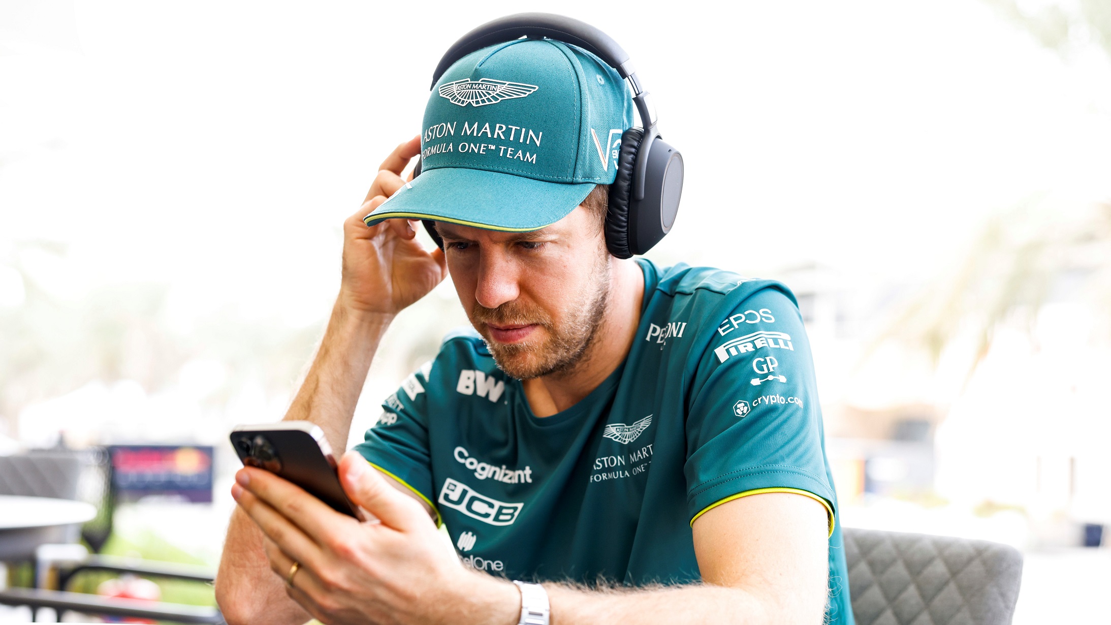 adv_epos_vettel