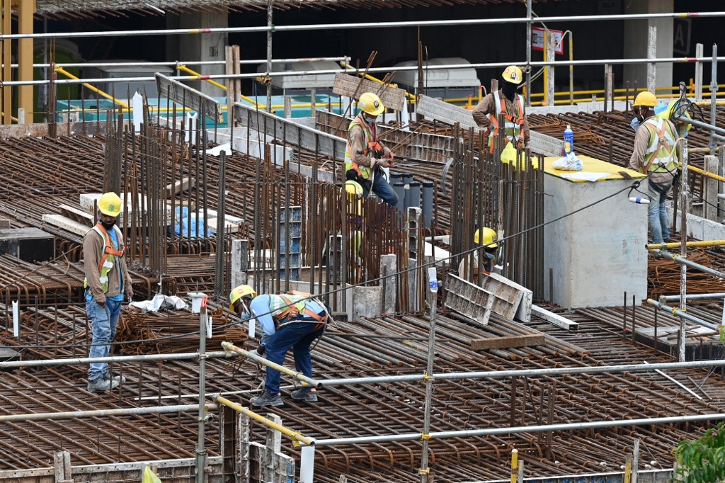 Higher workplace safety fines, longer stop-work orders after spate of fatalities