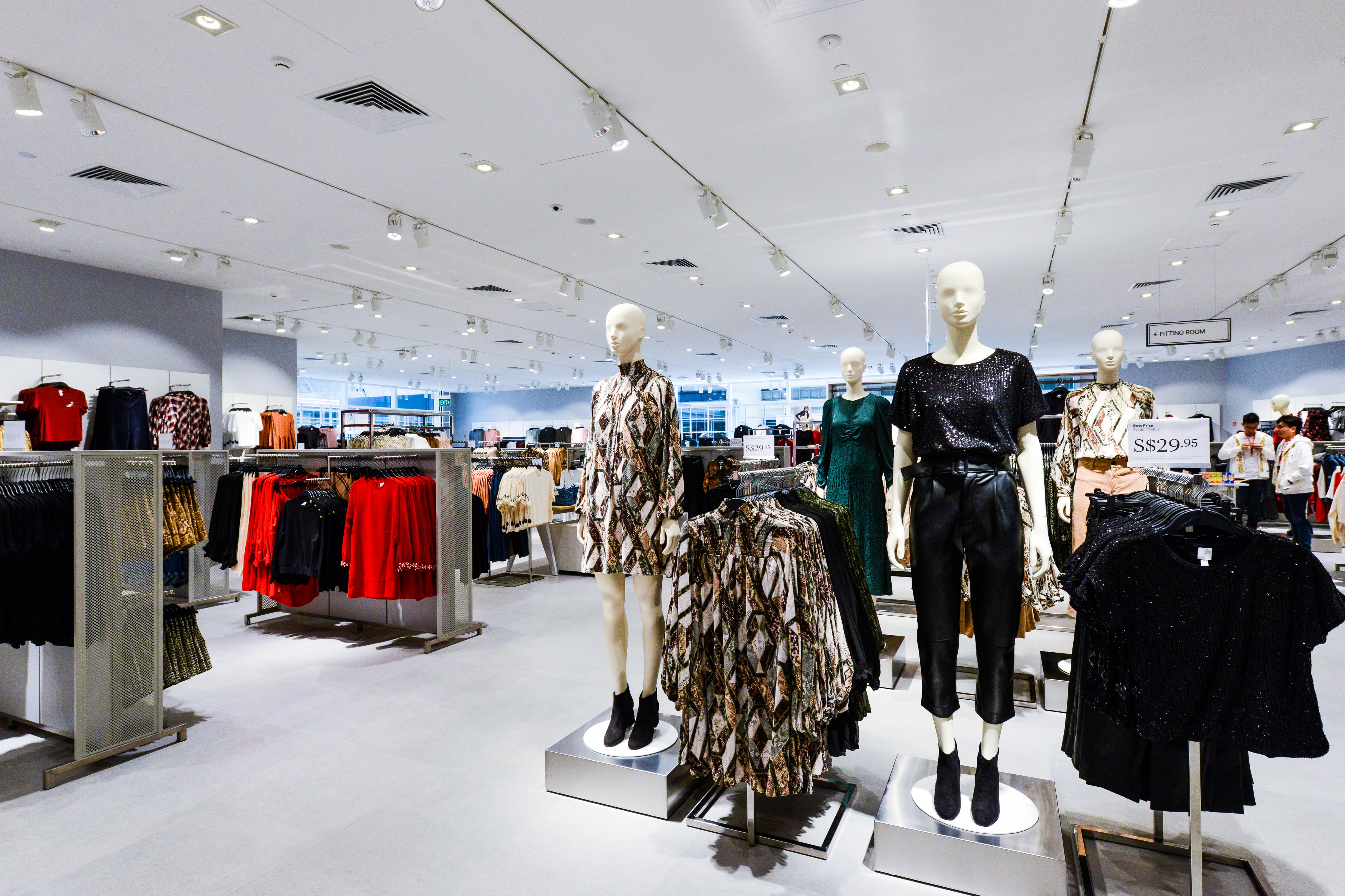 H&M Singapore Re-opens On June 19, Clothes Will Be Disinfected Or ...