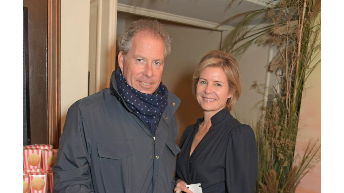 Queen's nephew Earl of Snowdon and wife to divorce 8days