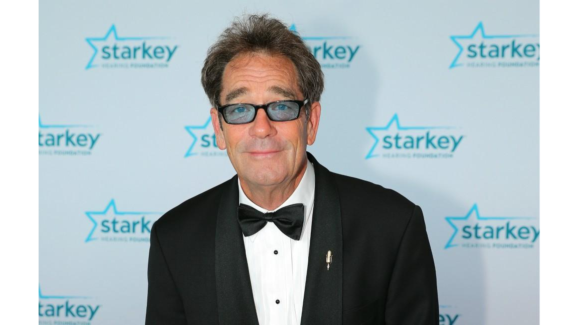 Huey Lewis was suicidal after hearing loss 8days
