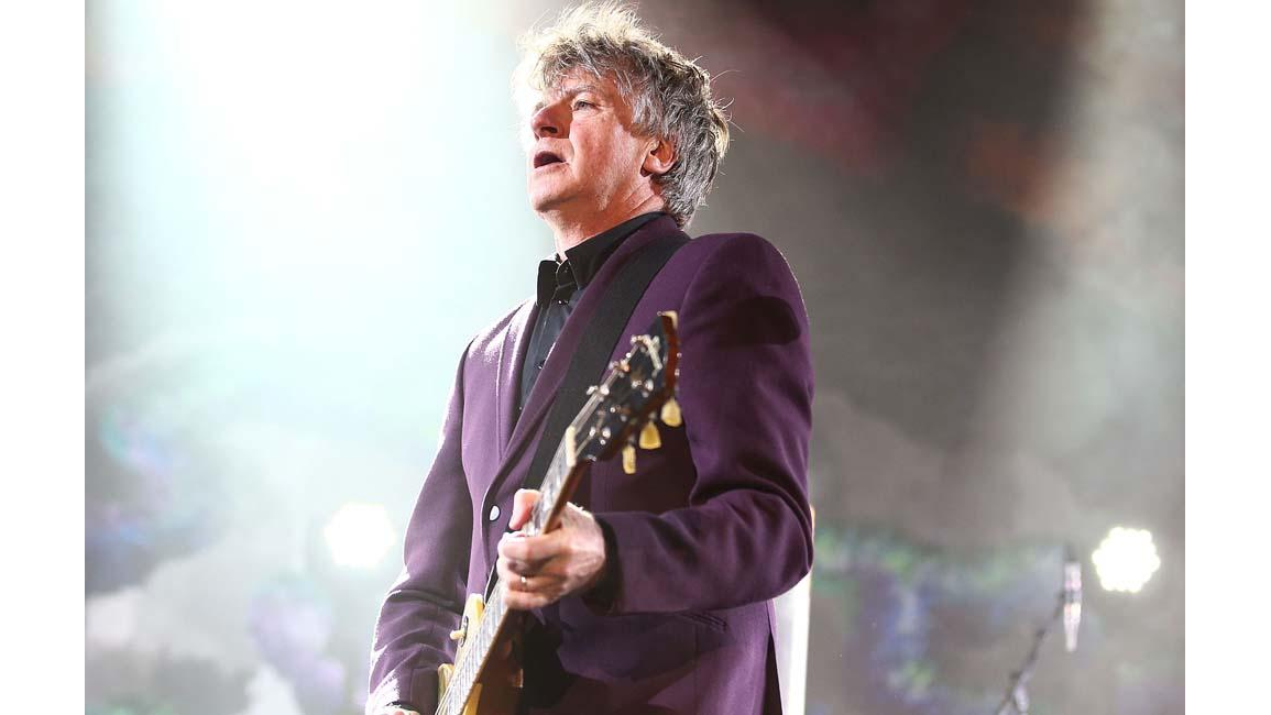 crowded house tour europe