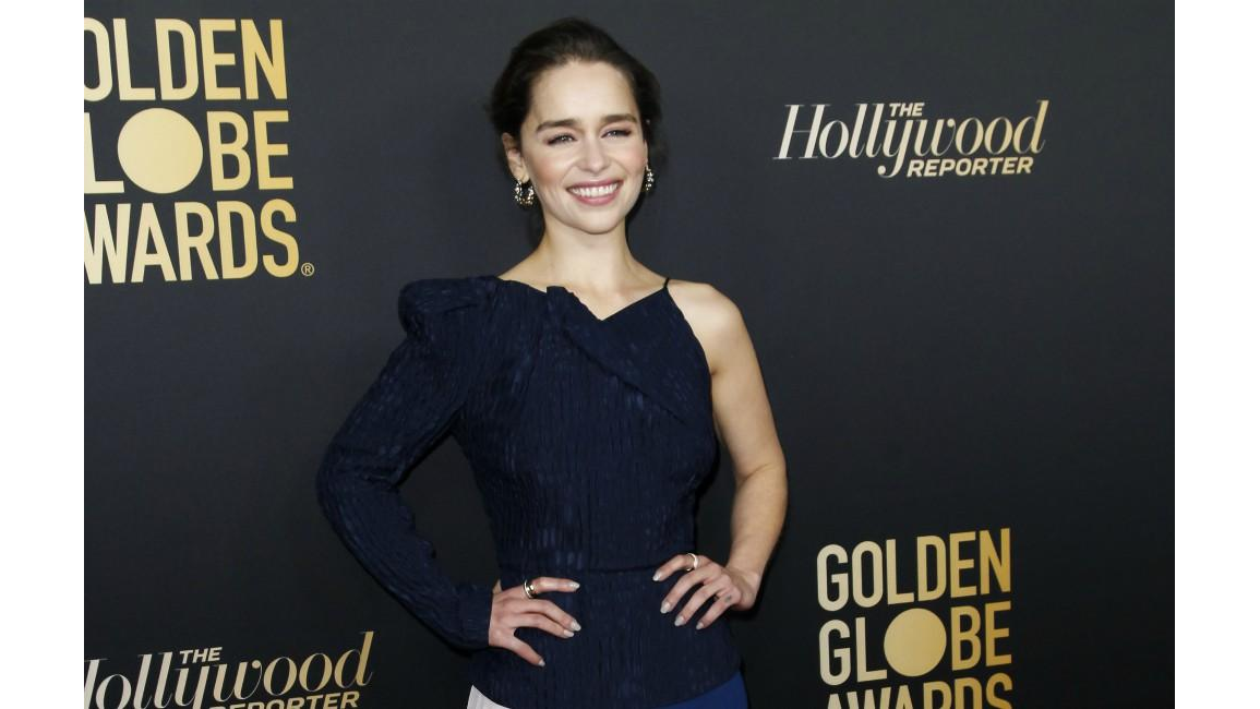 Emilia Clarke Told She D Disappoint Fans If She Didn T Do Nude Scenes