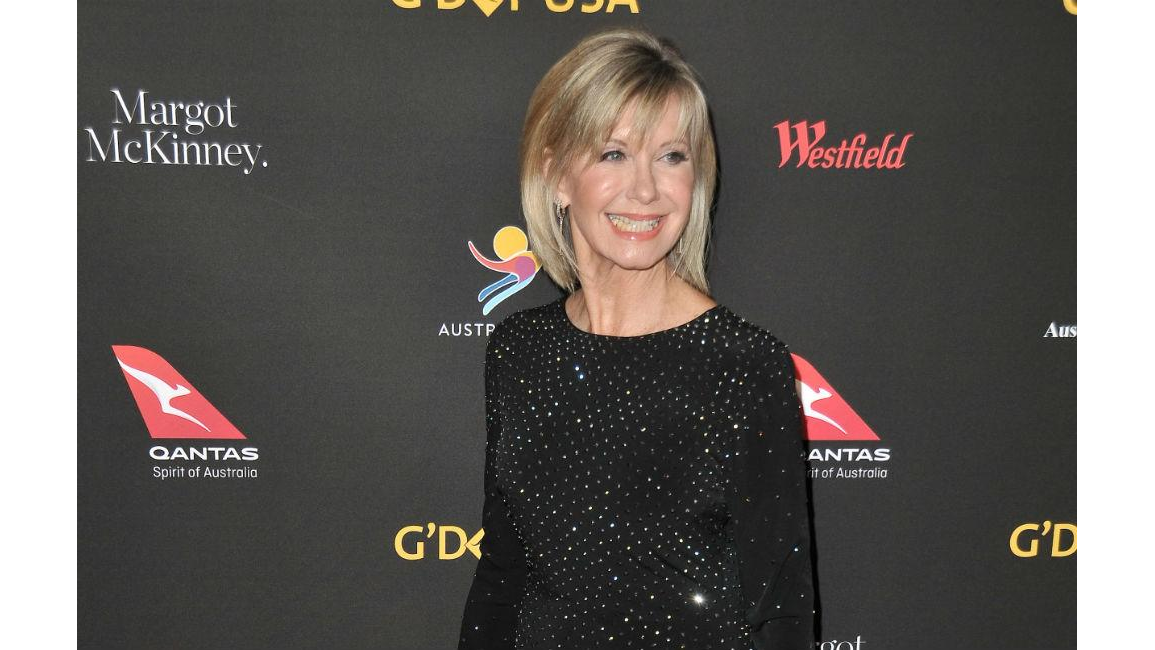 Olivia Newton John Surprised By Sale Success 8days