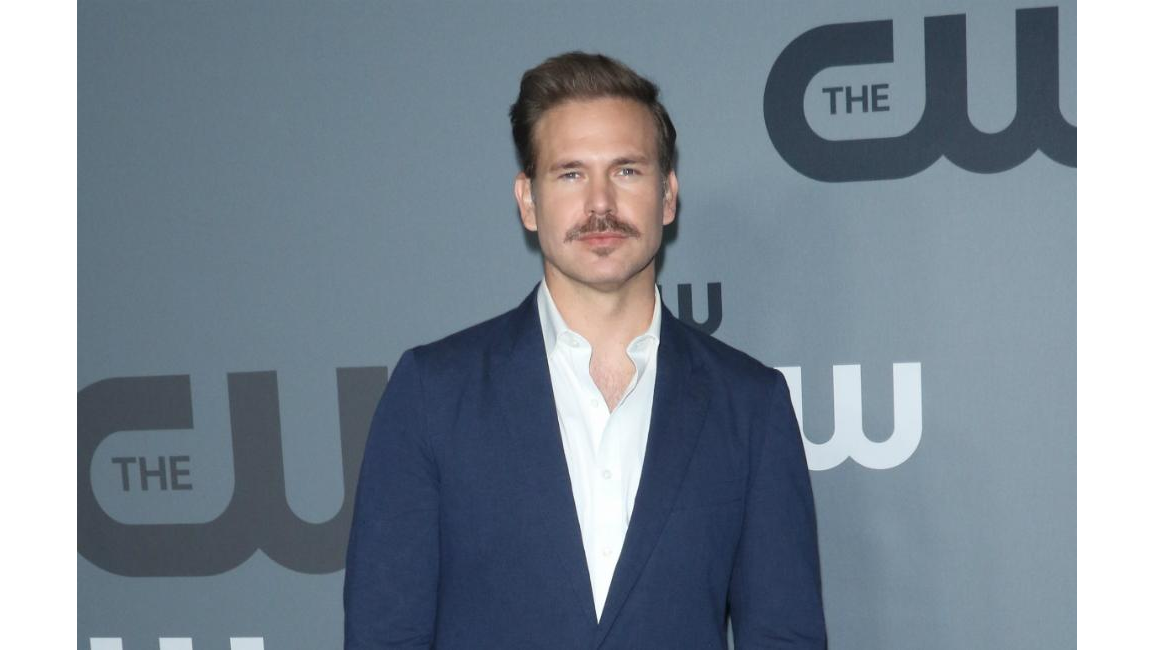 Matthew Davis and Kiley Casciano expecting baby 8days