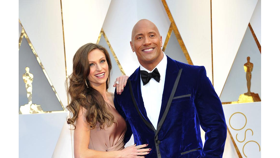 The Rock weds in secret ceremony - 8 Days