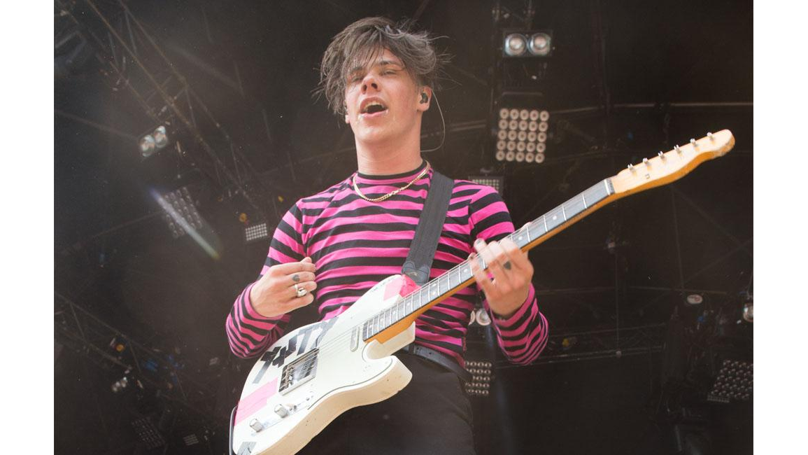 yungblud parents sped up