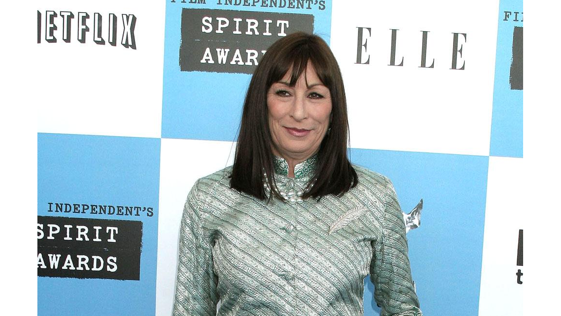 Anjelica Huston Doesnt Want Comeback Tales 8 Days 9308