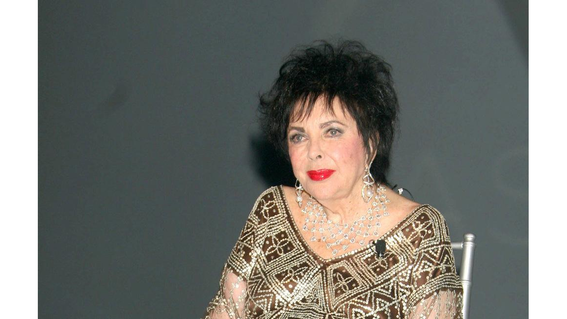 Dame Elizabeth Taylor's AIDS activism gave her a 'sense of purpose' 8