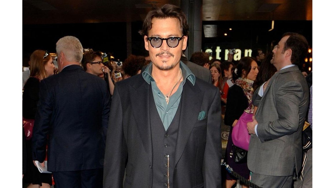 Johnny Depp's Lawyer Trial Delayed - 8days