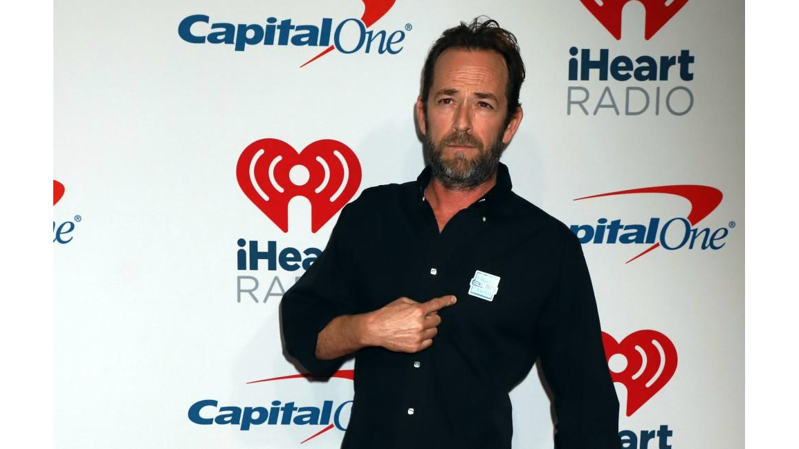 Luke Perry's cause of death confirmed as a stroke - 8days