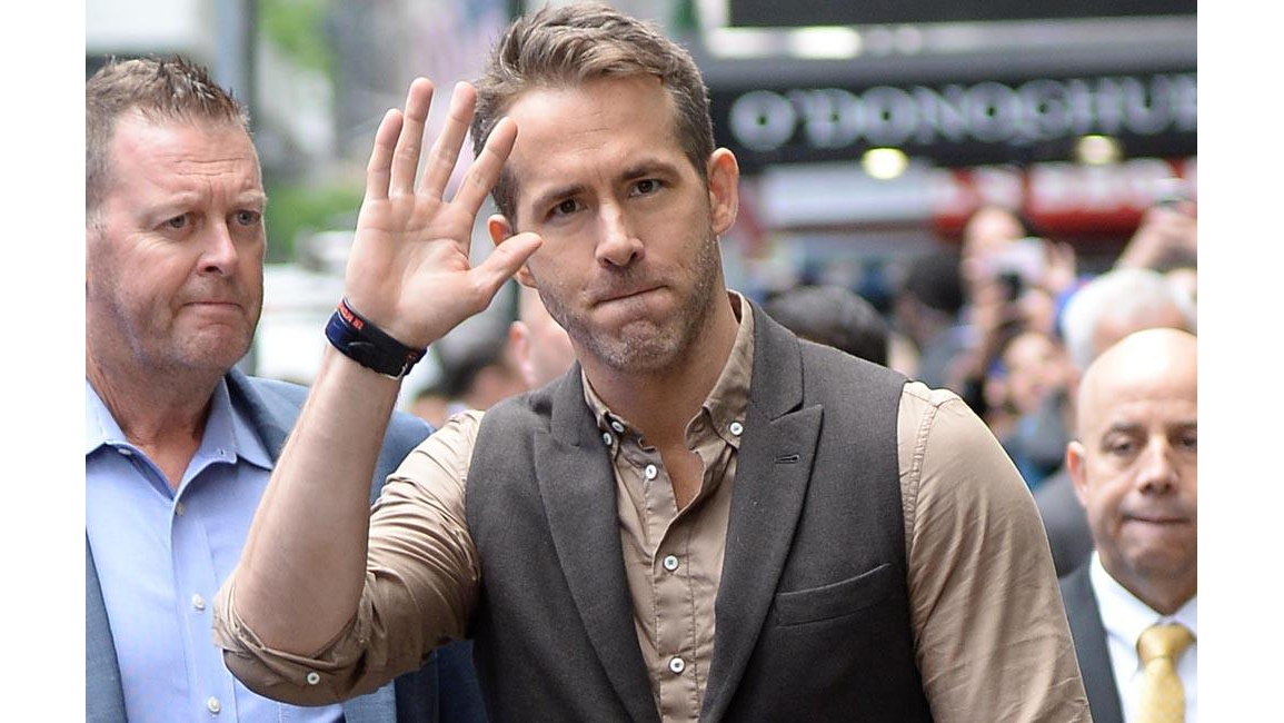 Ryan Reynolds Got Scared By Bear 8days 