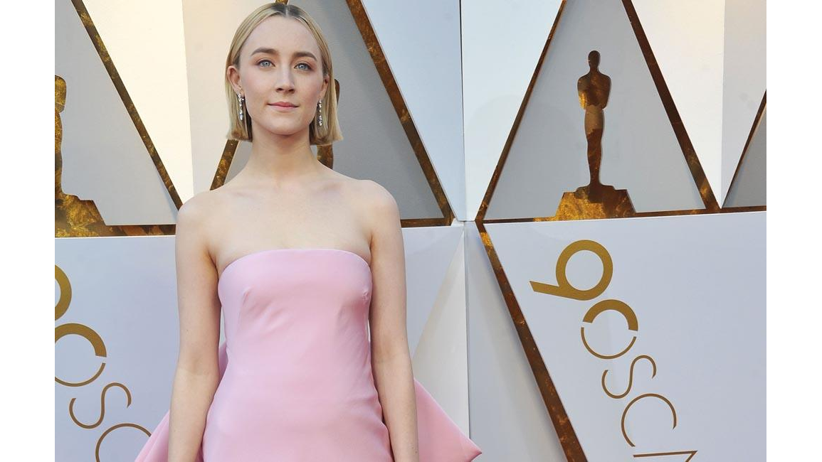 Saoirse Ronan dating co-star - 8days