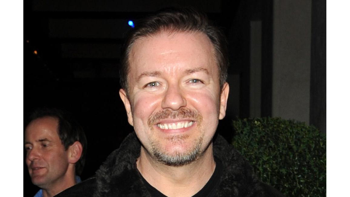 Ricky Gervais backs campaign to save white lion 8days