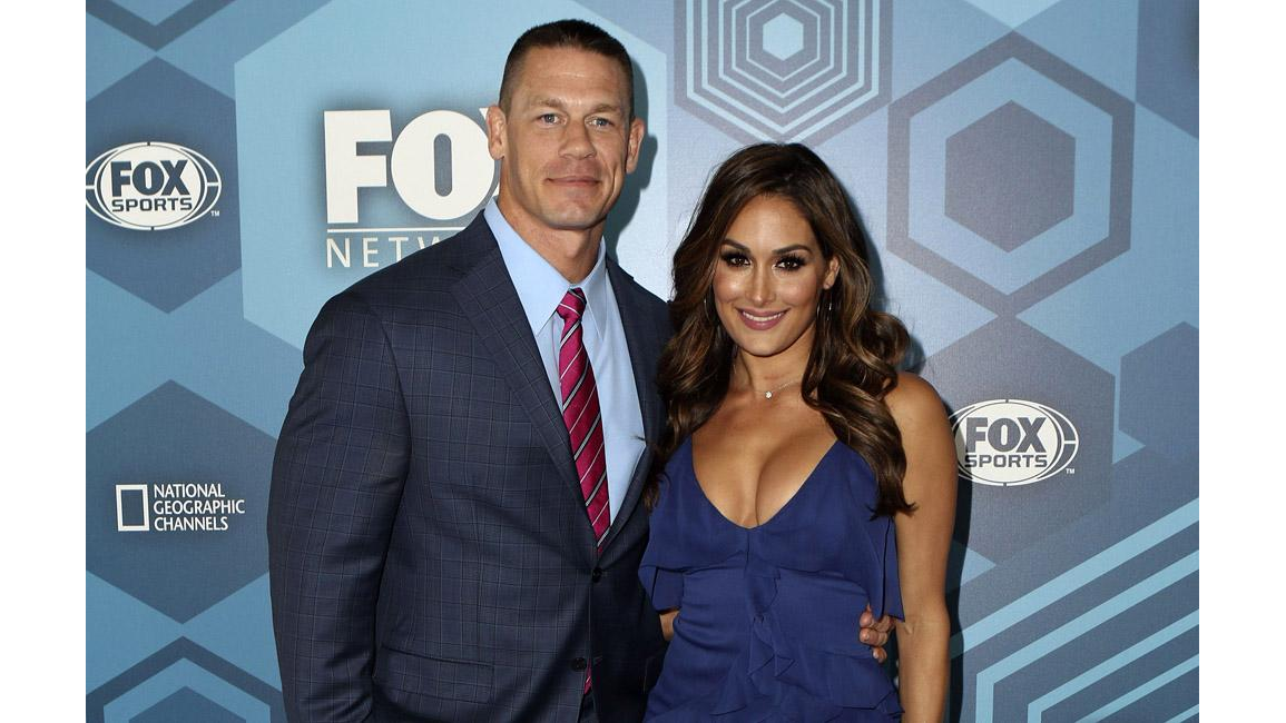 Nikki Bella's difficult split 8 Days