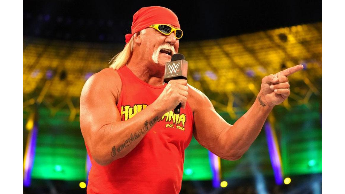 Rusev challenges Hulk Hogan to WrestleMania match 8 Days