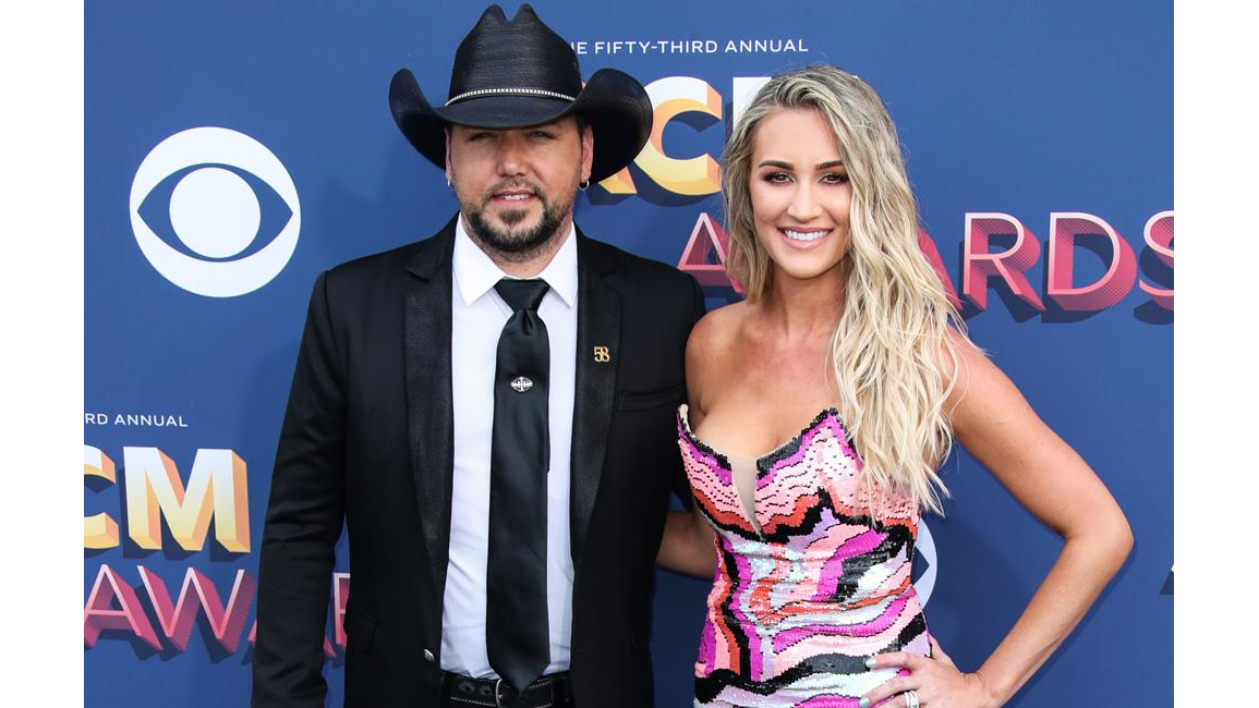 Jason Aldean And Brittany Kerr Reveal Unborn Daughters Name 8days 