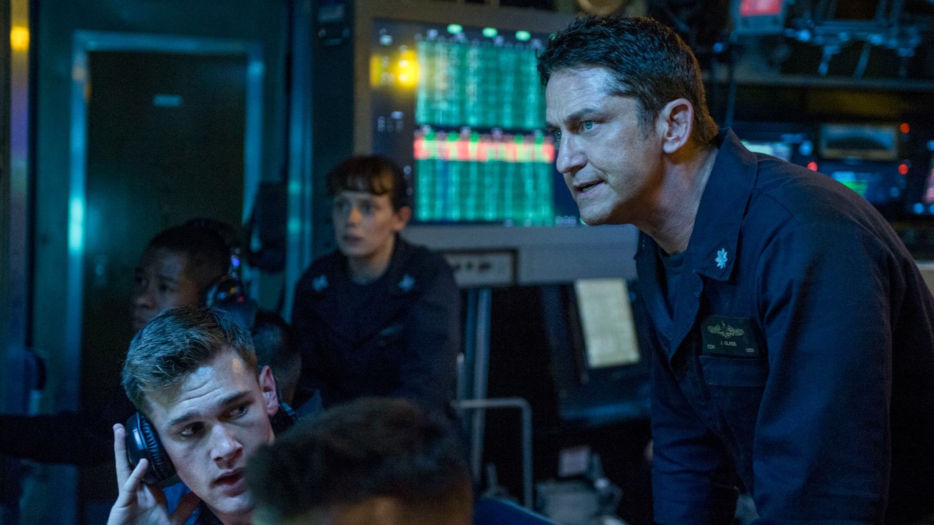 Hunter Review Review: Badass Gerard Butler Stars In Generic Submarine