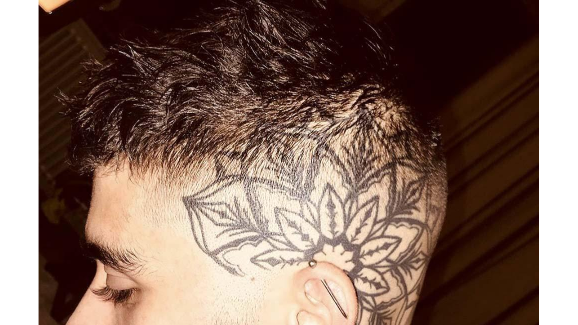 Zayn Malik shows off giant floral head tattoo - 8days