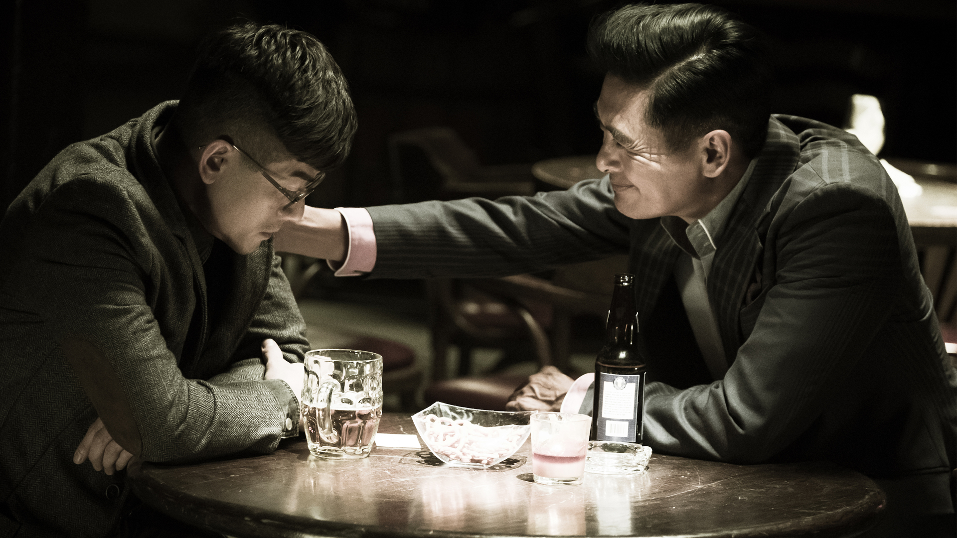 Project Gutenberg Review: Chow Yun-Fat & Aaron Kwok Clash In ...