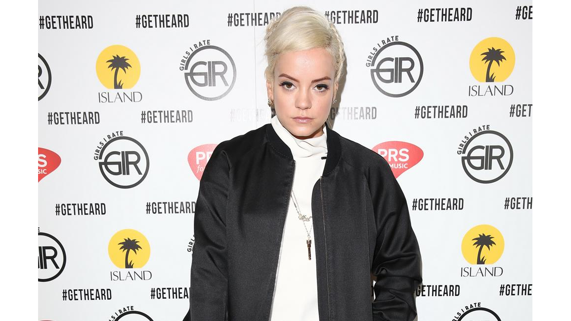 Lily Allen Didn T See Lesbian Sex Sessions As Cheating 8days