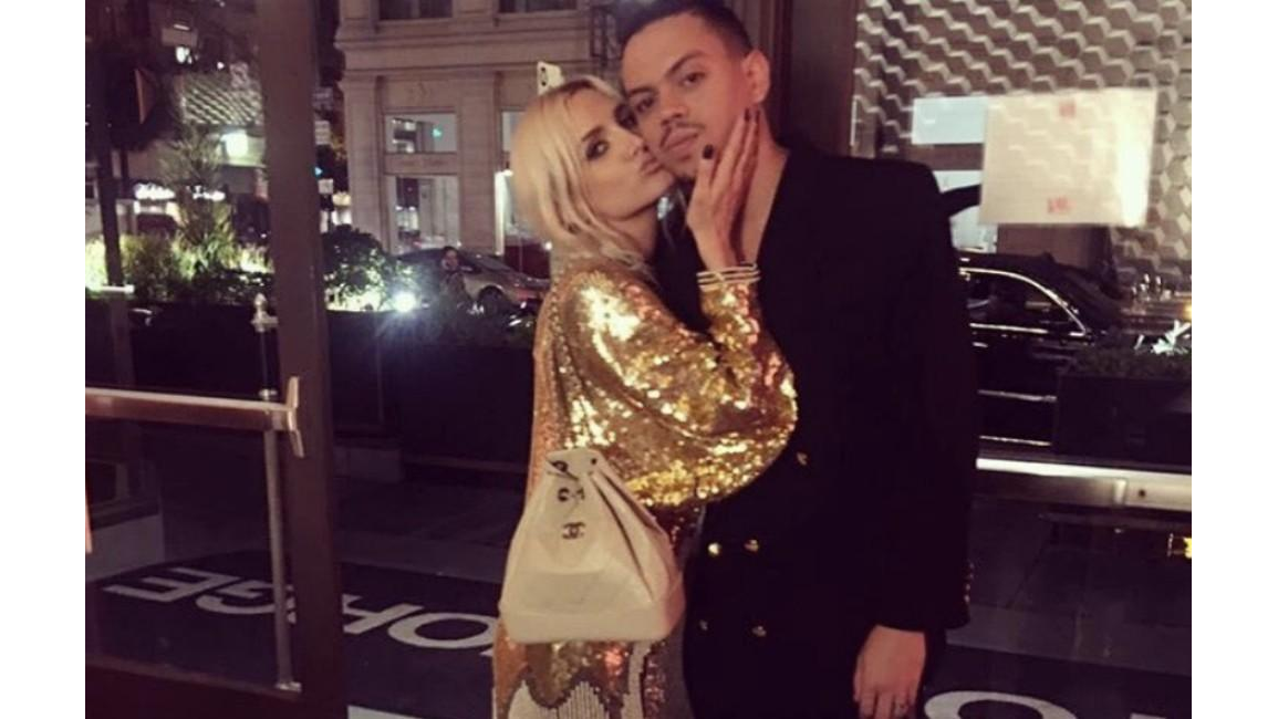 Ashlee Simpson And Evan Ross Celebrate Anniversary 8days